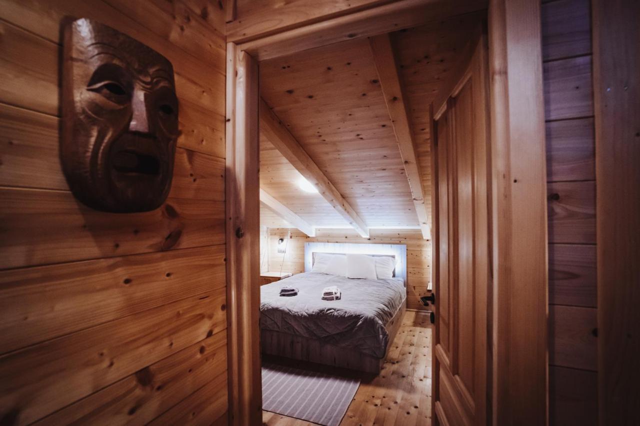 Holiday Home Nightswim Inn Vrbovec Bagian luar foto